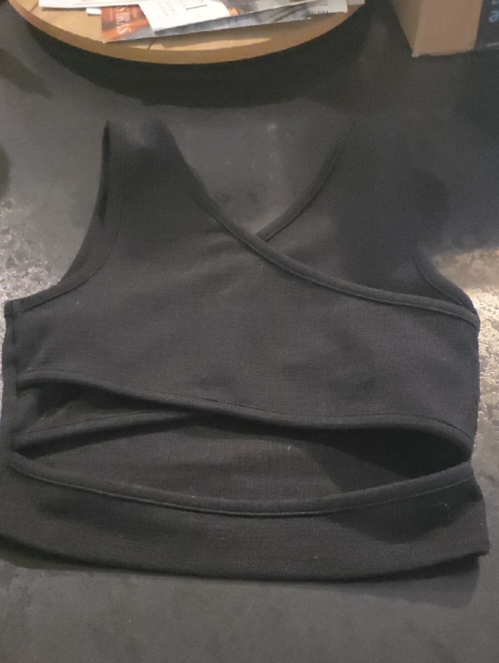 Roxy Black Ribbed Cropped Tank Top - Picture 3 of 4